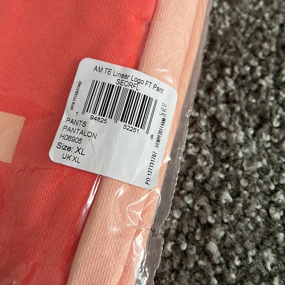 ❗️FINAL❗️ 🆕 Core 10 by REEBOK Training Joggers XL 🔴🔴 - Picture 4 of 5